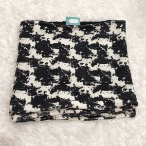 Maurices Tie Dye‎ Cow print Reversible Lace infinity Scarf Black White OS